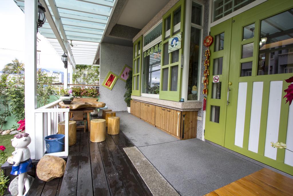 Vicking Guesthouse T'ai-tung エクステリア 写真
